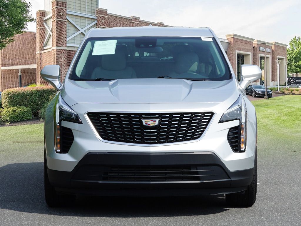 Thumbnail: 2022 Cadillac XT4 - 2
