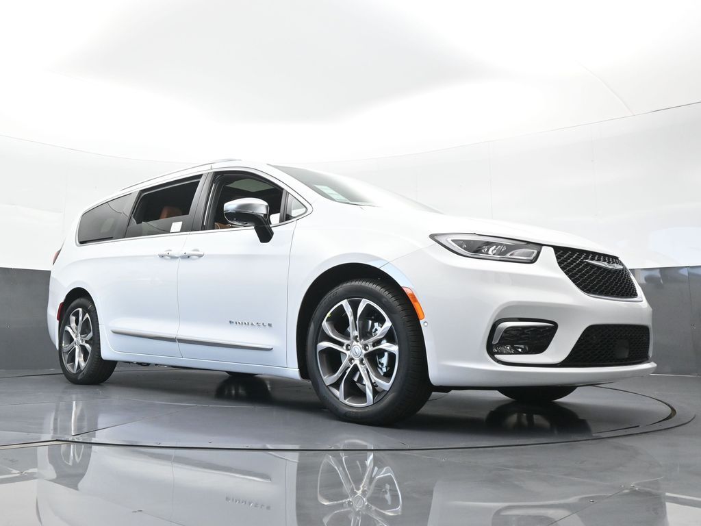 New 2026 Bright White Clearcoat Chrysler Pinnacle image 73