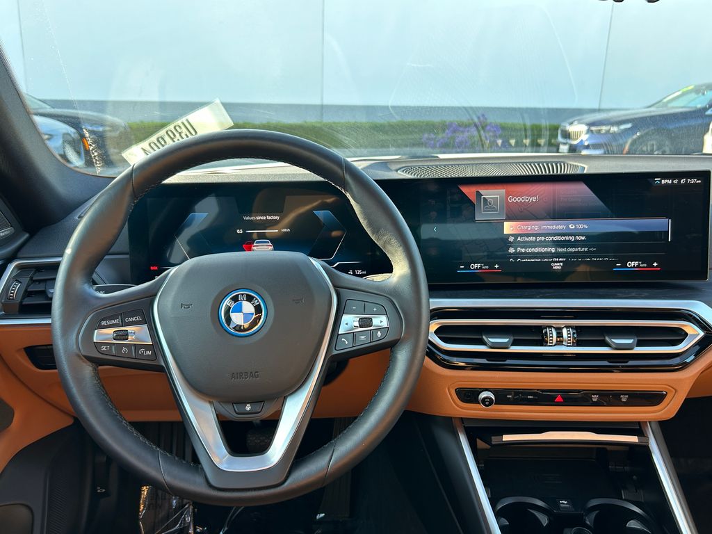 Thumbnail: 2023 BMW i4 - 17