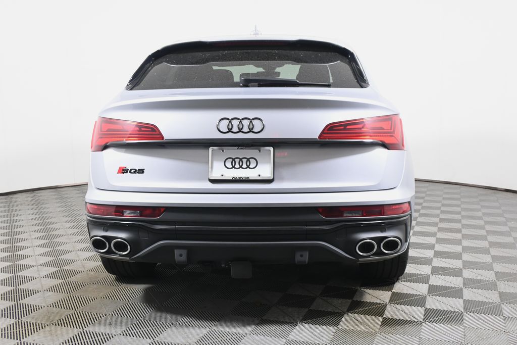 Thumbnail: 2024 Audi SQ5 - 6
