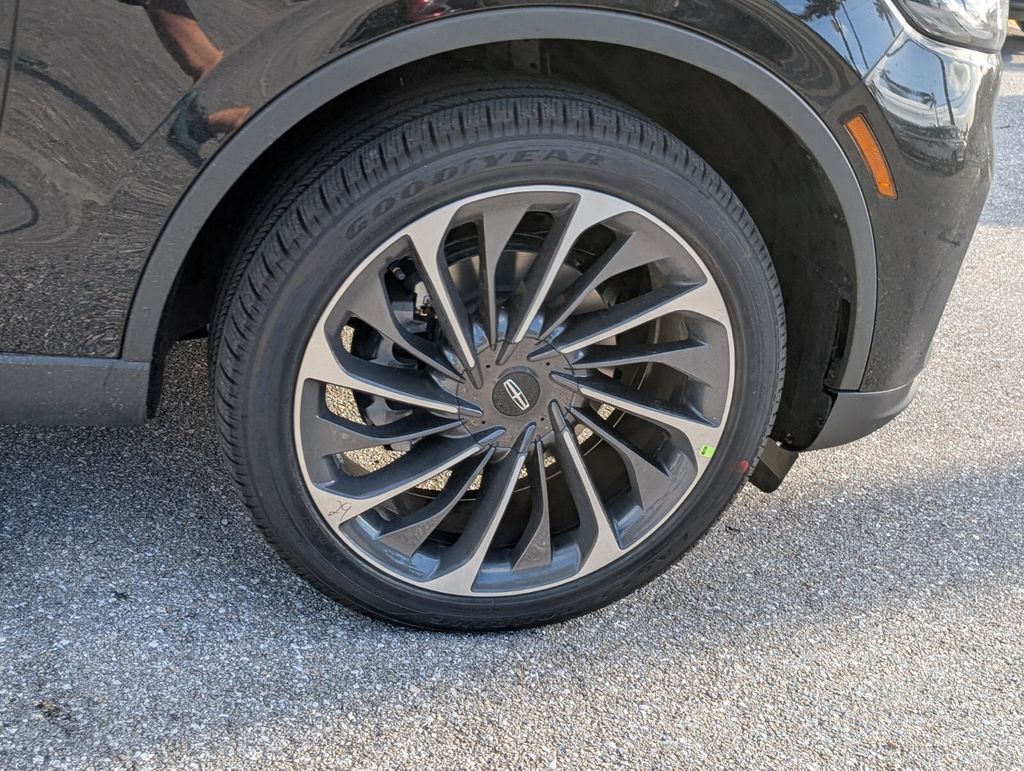 new 2026 Lincoln Aviator car, priced at $79,400