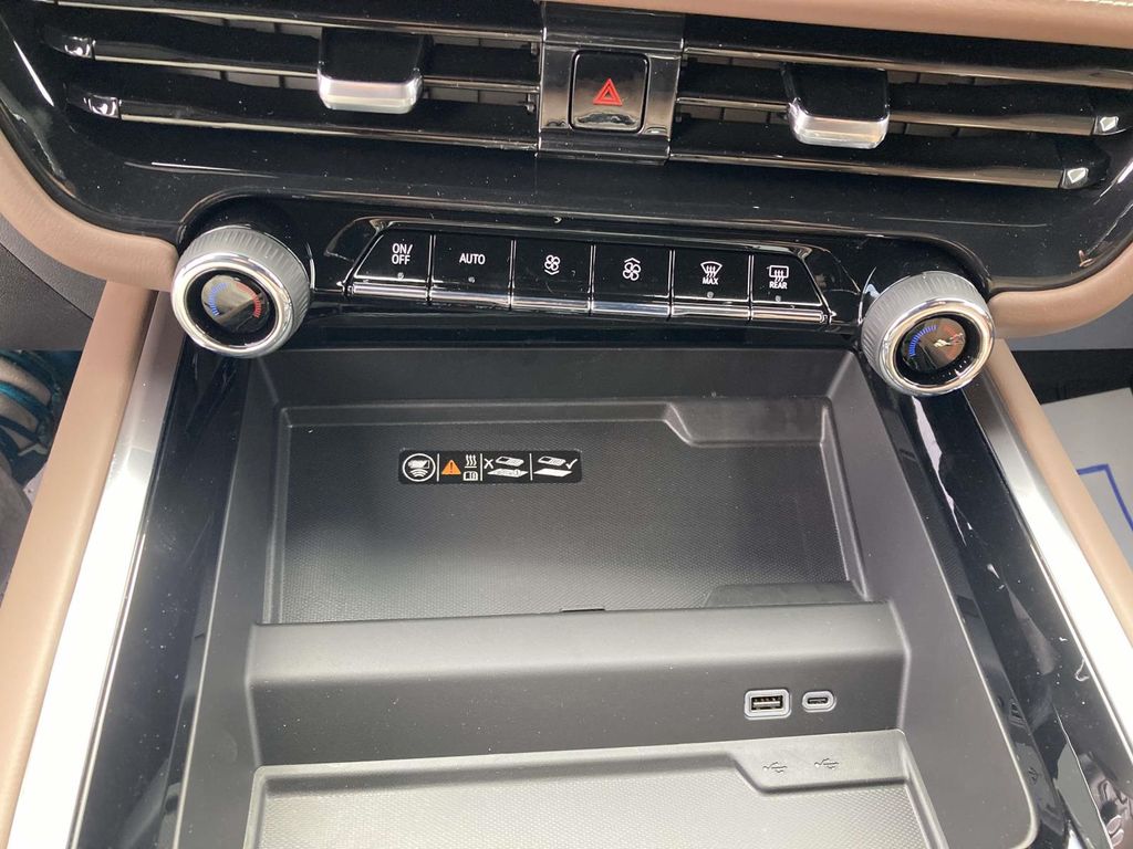 New 2026 White Chevrolet High Country image 22