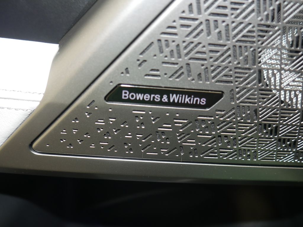 Thumbnail: 2026 BMW M5 - 32