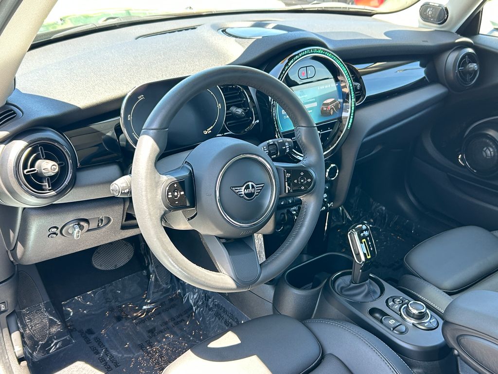 Thumbnail: 2024 MINI Cooper - 13