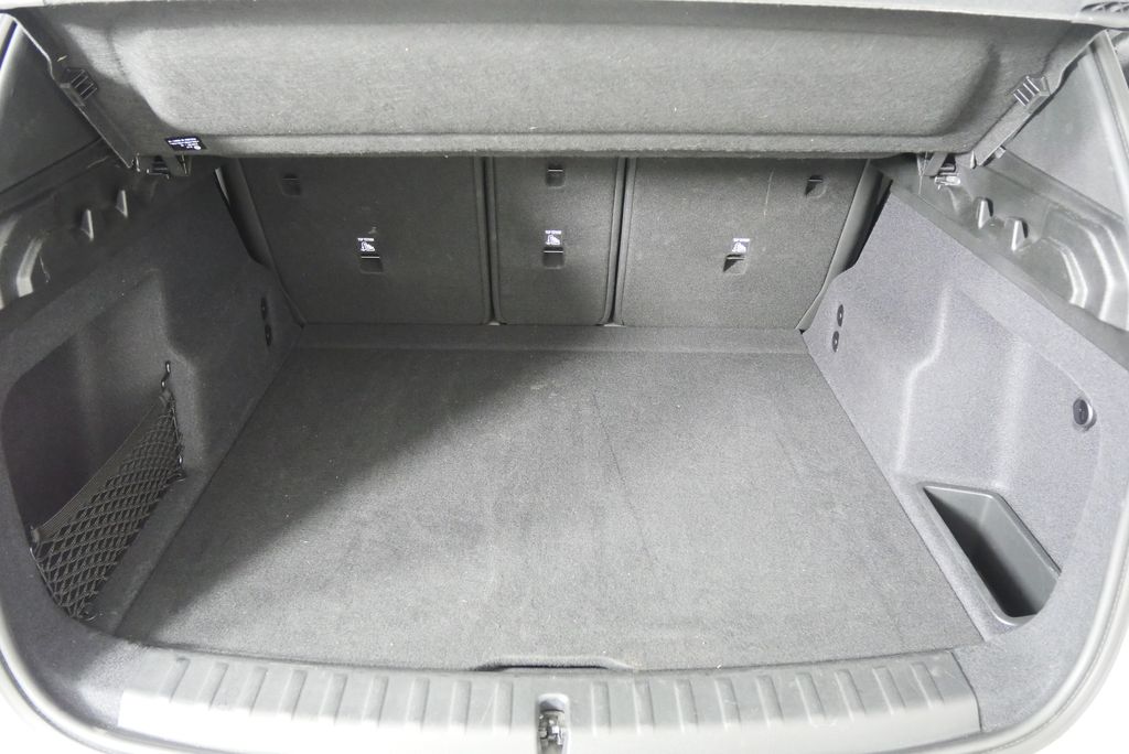 Thumbnail: 2024 BMW X1 - 16