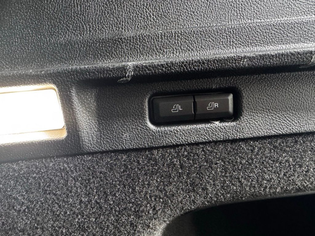 Certified Used 2025 Black Lincoln Reserve image 22