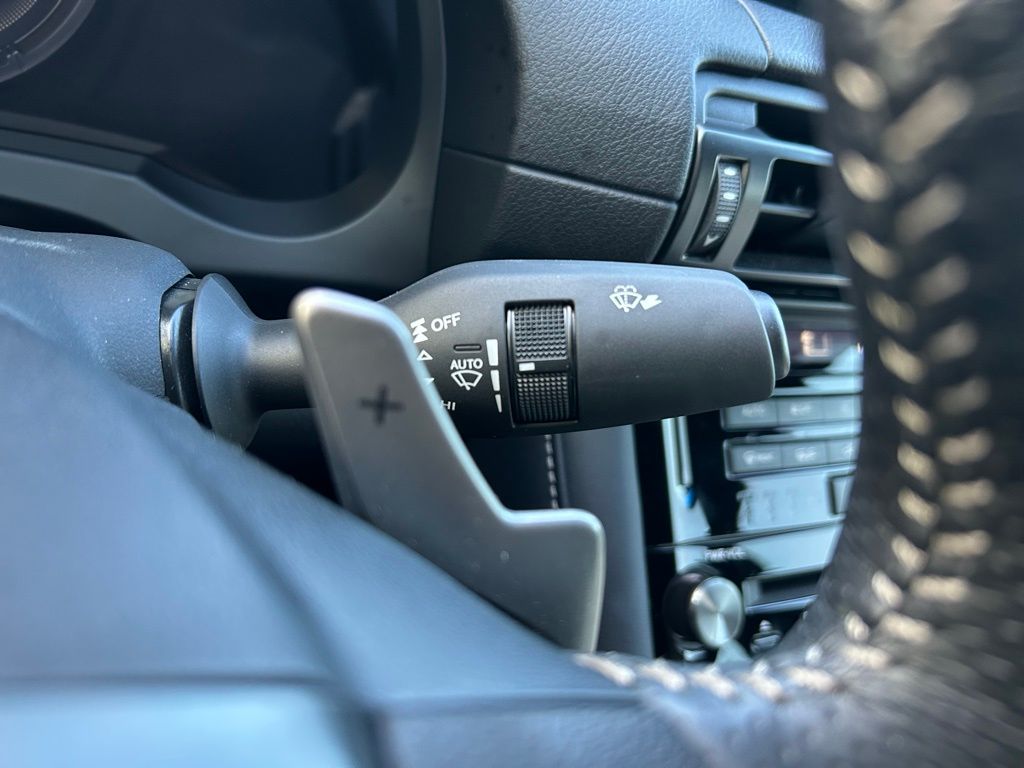 Thumbnail: 2025 Lexus IS - 22