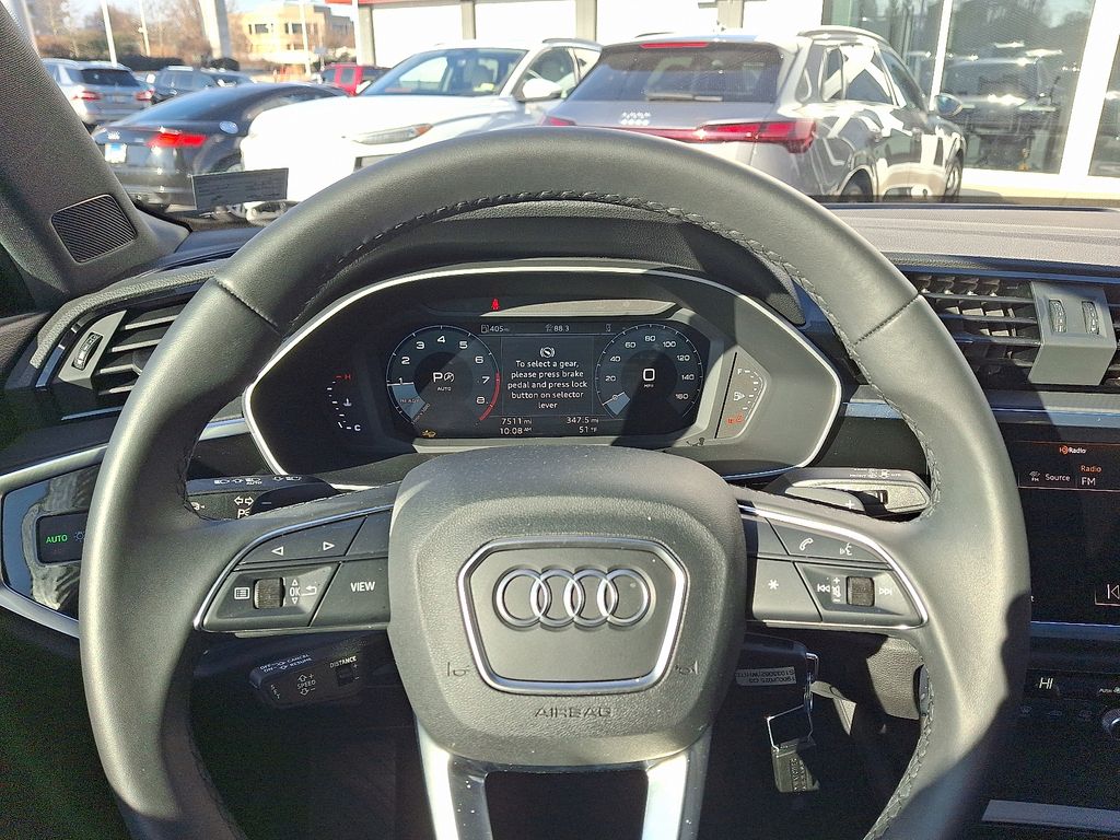 Thumbnail: 2025 Audi Q3 - 19