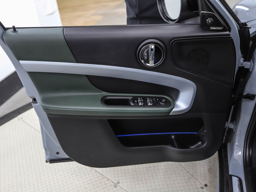 Thumbnail: 2023 MINI Cooper Countryman - 9