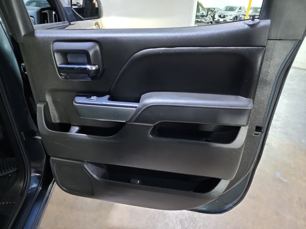 2017 Chevrolet Silverado 1500 LT photo
