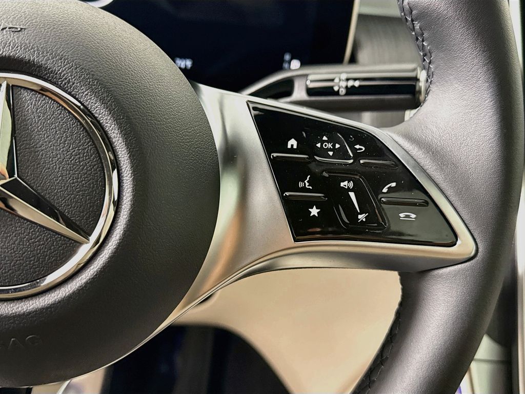 New 2027  Mercedes-Benz GLC 300 image 13