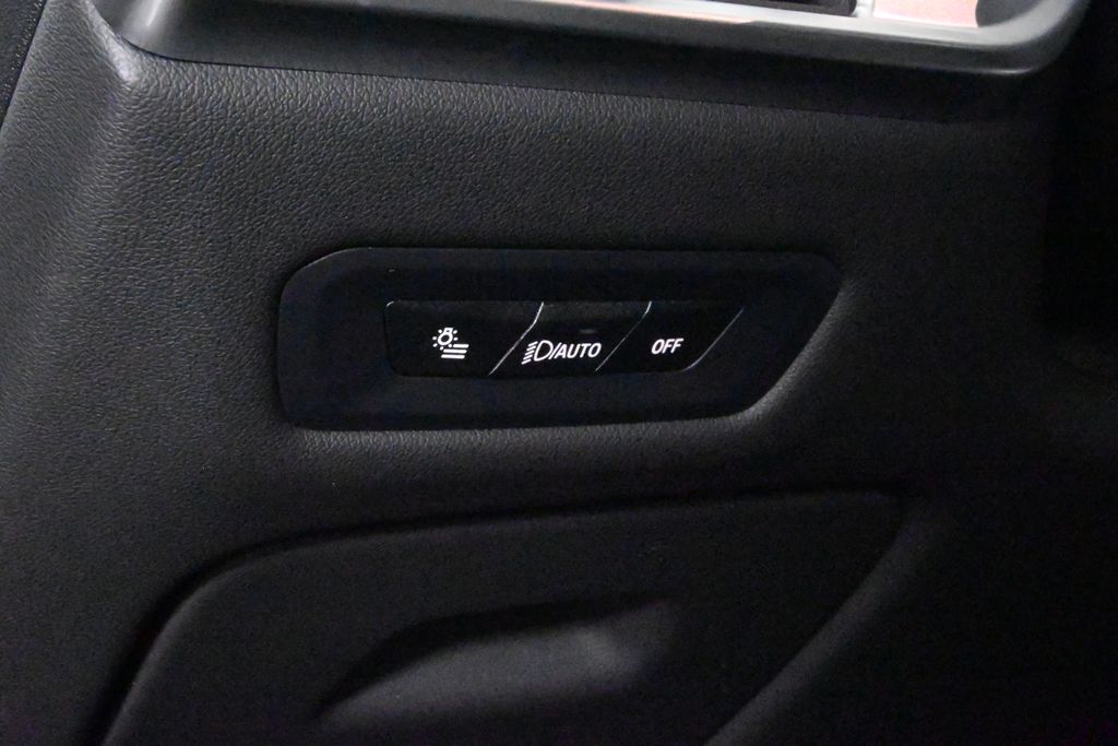 Thumbnail: 2026 BMW X5 - 26