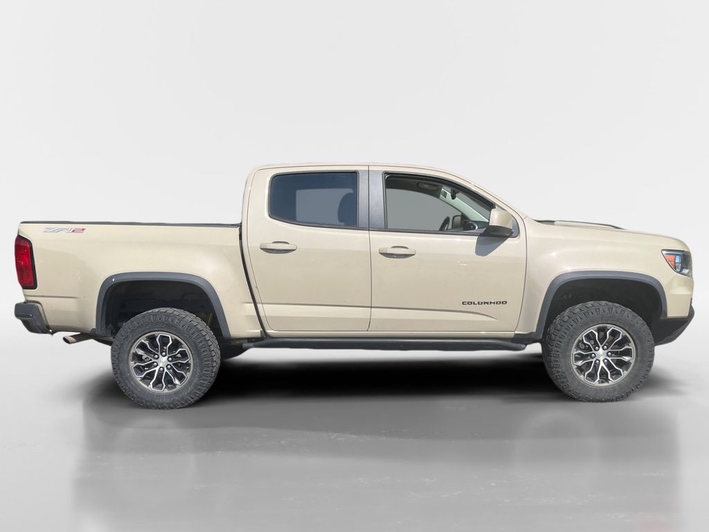 2022 Chevrolet Colorado ZR2 8