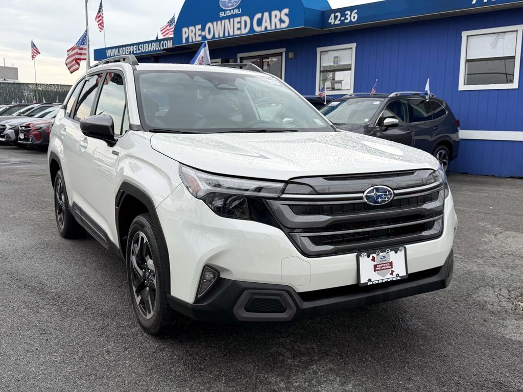 Crystal White Pearl 2025 Subaru Forester Hybrid Limited AWD SUV / Crossover All-Wheel Drive Continuously Variable Transmission