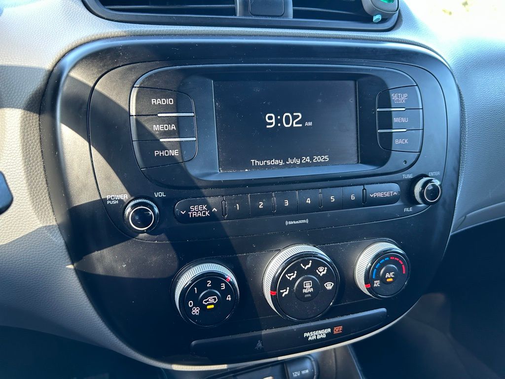 Thumbnail: 2018 Kia Soul - 19