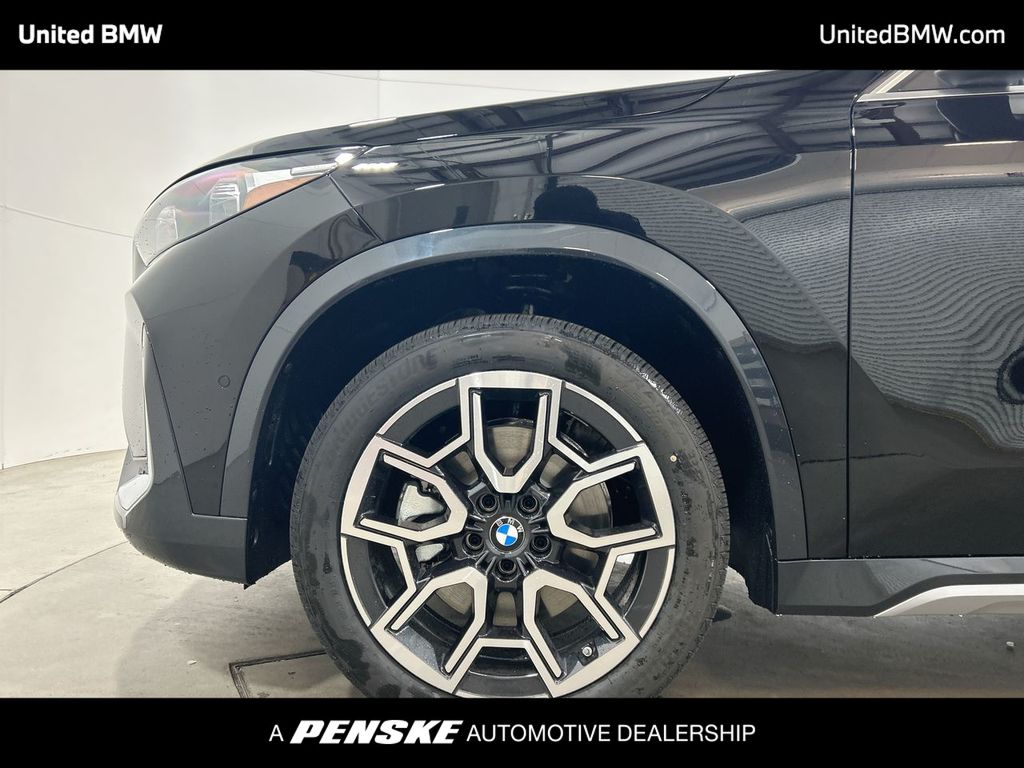 Thumbnail: 2026 BMW X1 - 10