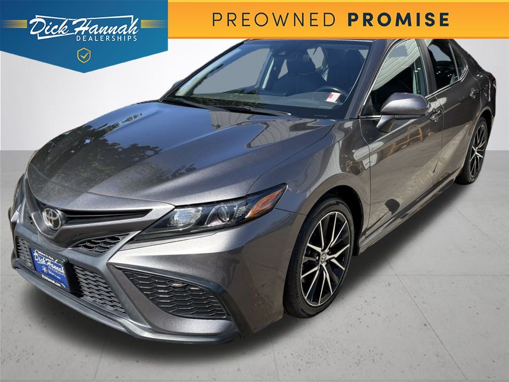 Dick Hannah Dick Says Yes - 2021 Toyota Camry SE Nightshade For Sale in Vancouver, WA