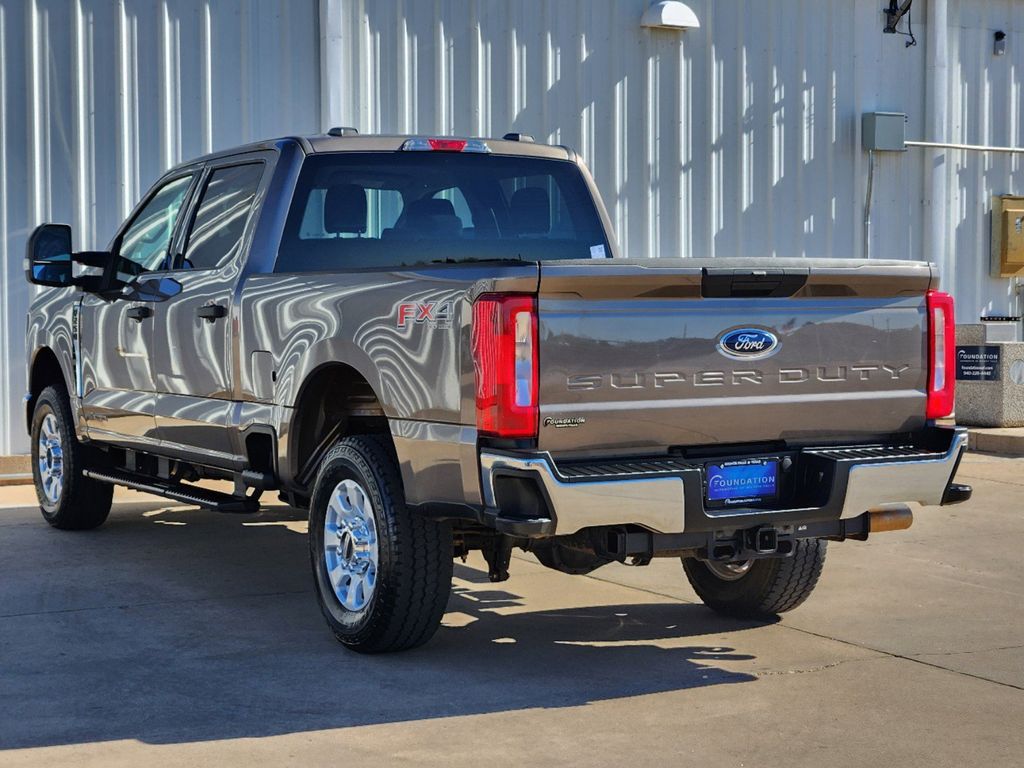 2023 Ford F-250SD XLT 5