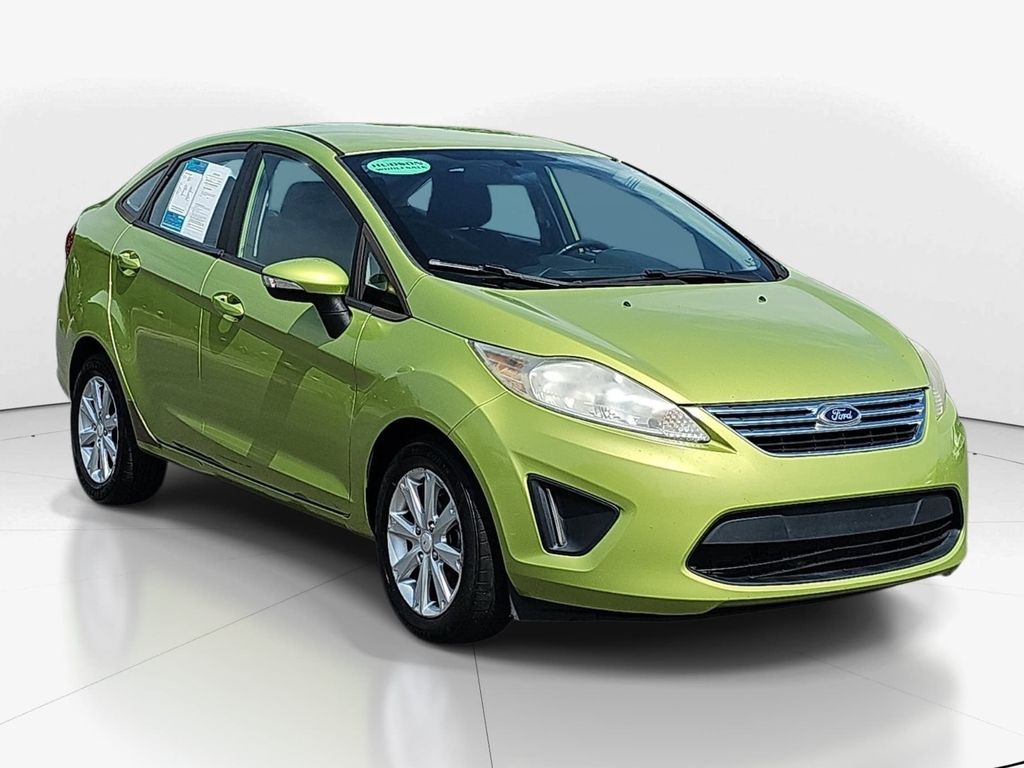 2013 Ford Fiesta SE