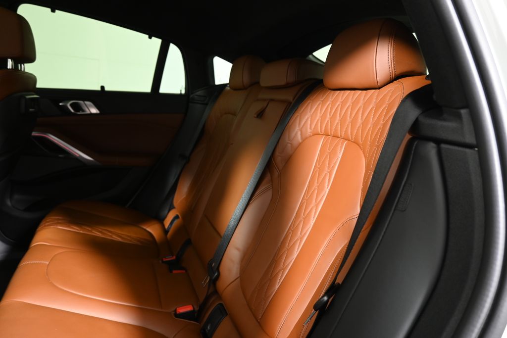 Thumbnail: 2023 BMW X6 - 4