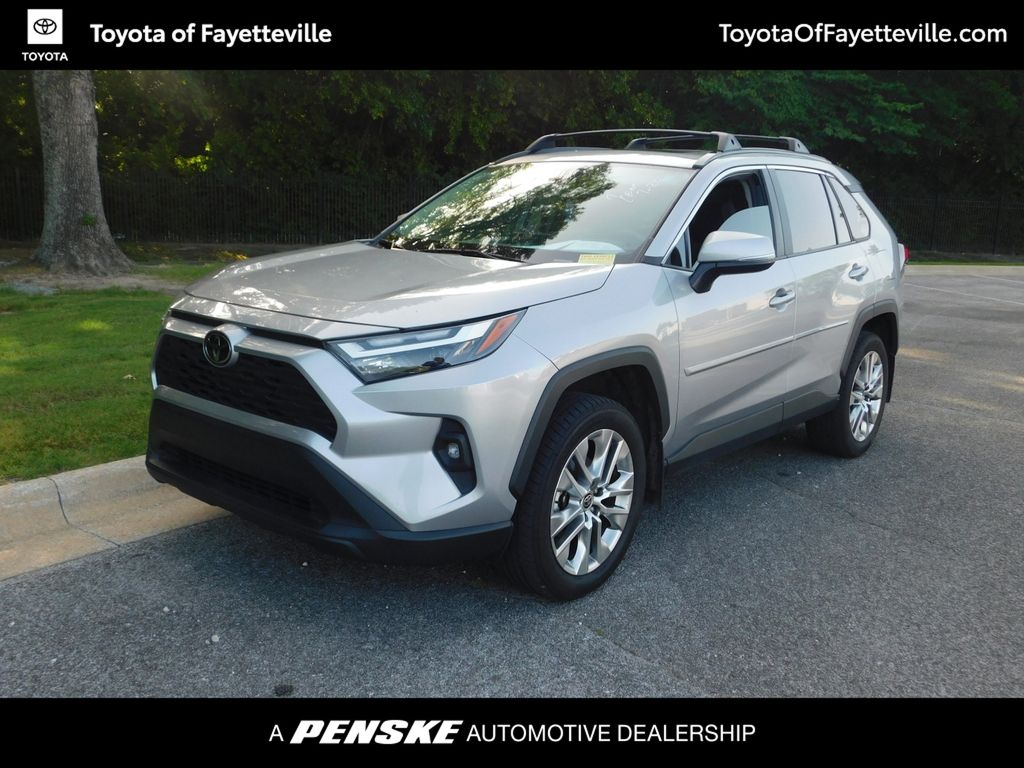 Silver Sky Metallic 2024 Toyota RAV4 SUV / Crossover Front-Wheel Drive 8-Speed Automatic