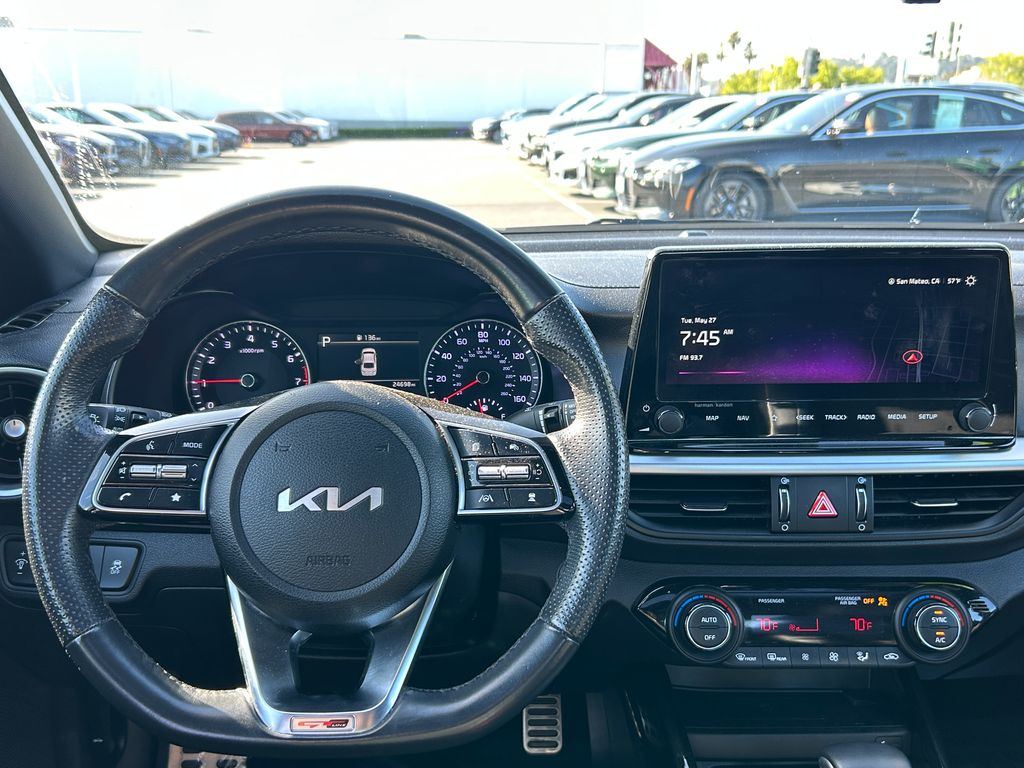 2023 Kia Forte GT-Line 17
