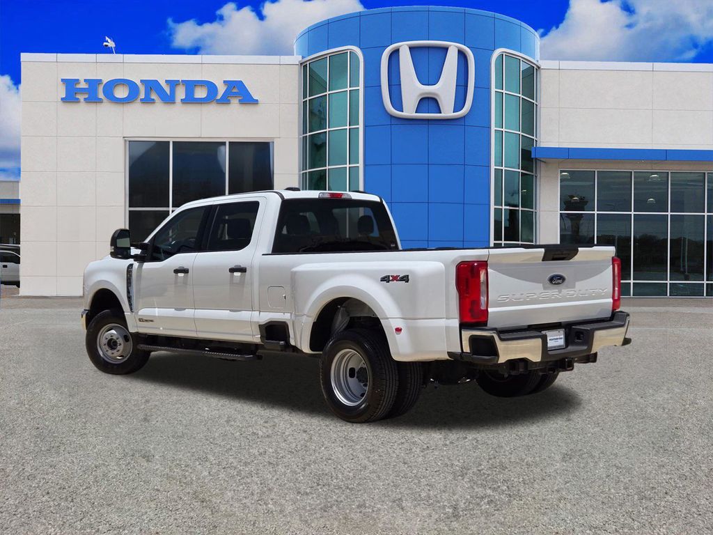 Used 2026 Ford F-350SD Truck