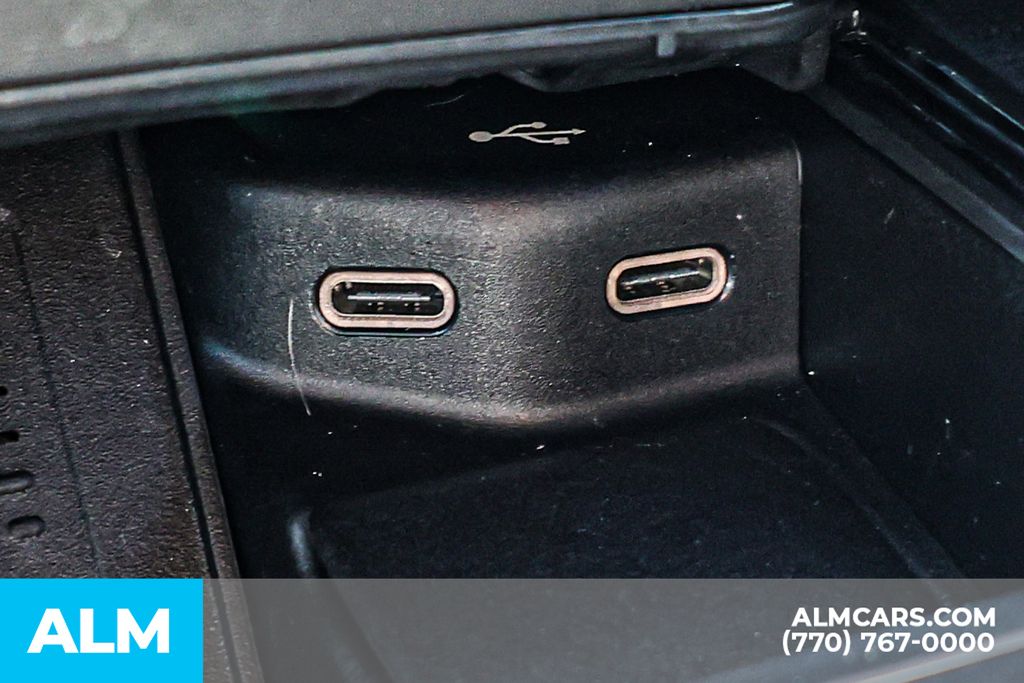 Used 2024  Mercedes-Benz GLE 450 image 41