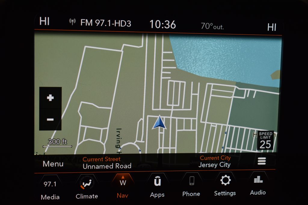 Thumbnail: 2023 Jeep Renegade - 17