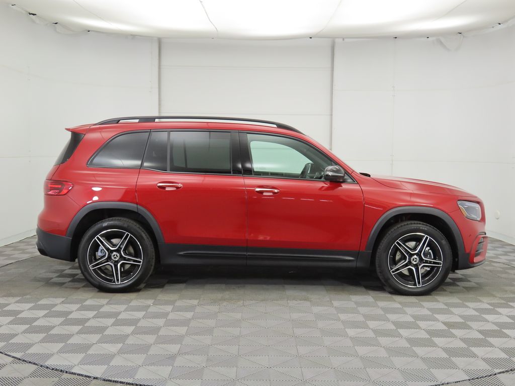 Thumbnail: 2025 Mercedes-Benz GLB - 4