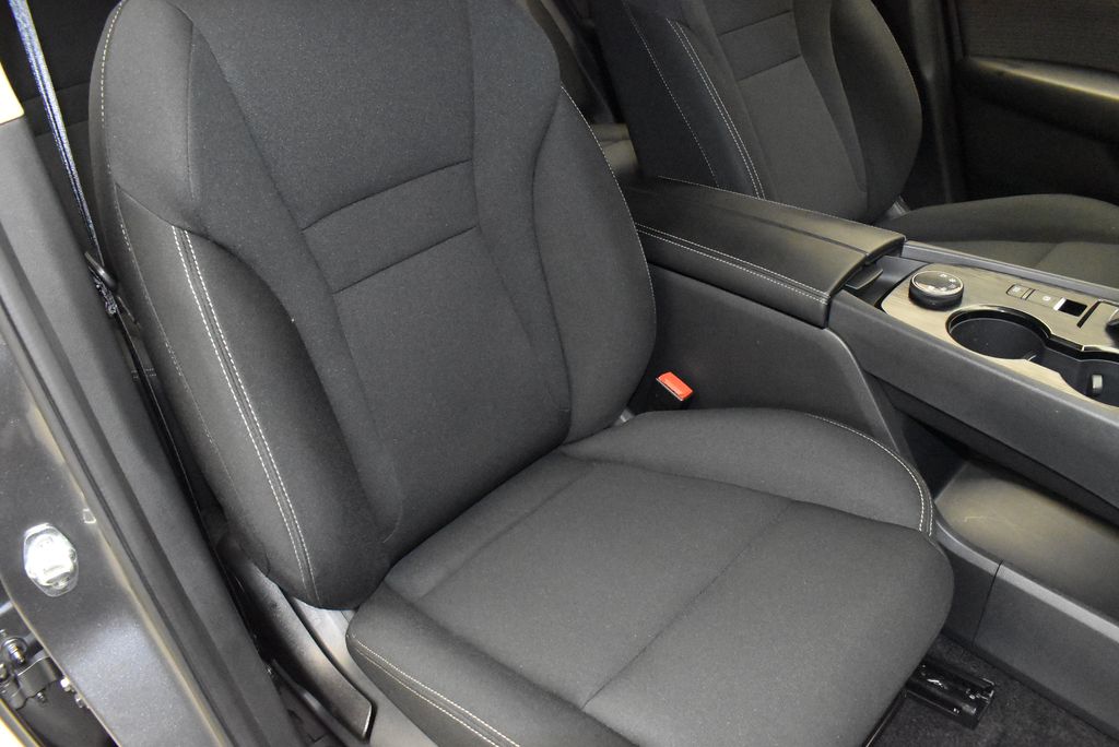 2023 Nissan Rogue S 21