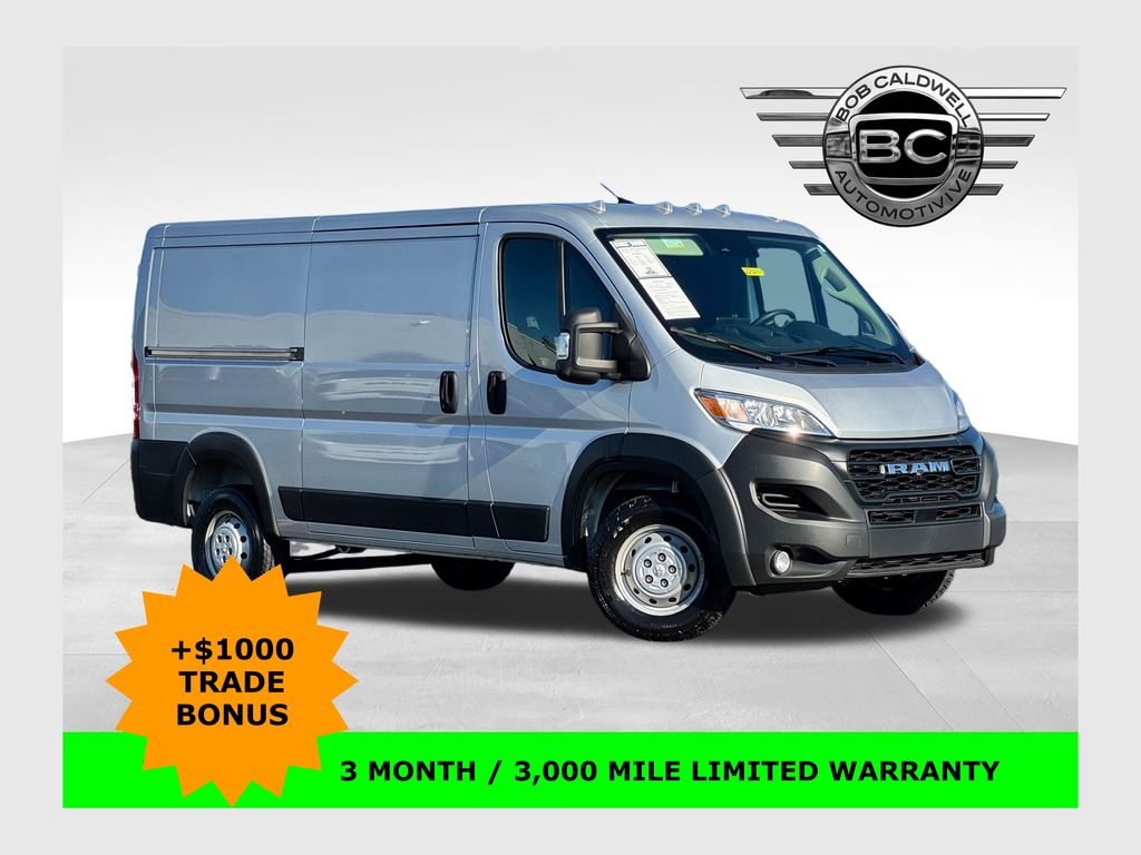 Bright Silver Metallic Clearcoat 2023 RAM ProMaster 1500 136 Low Roof Cargo Van FWD Van Front-Wheel Drive 9-Speed Automatic