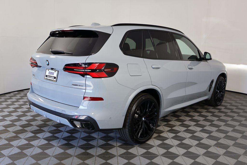 Thumbnail: 2026 BMW X5 - 2