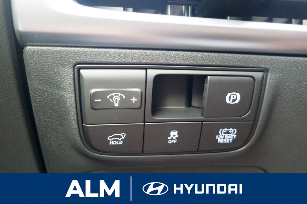 New 2026 White Hyundai Limited image 32