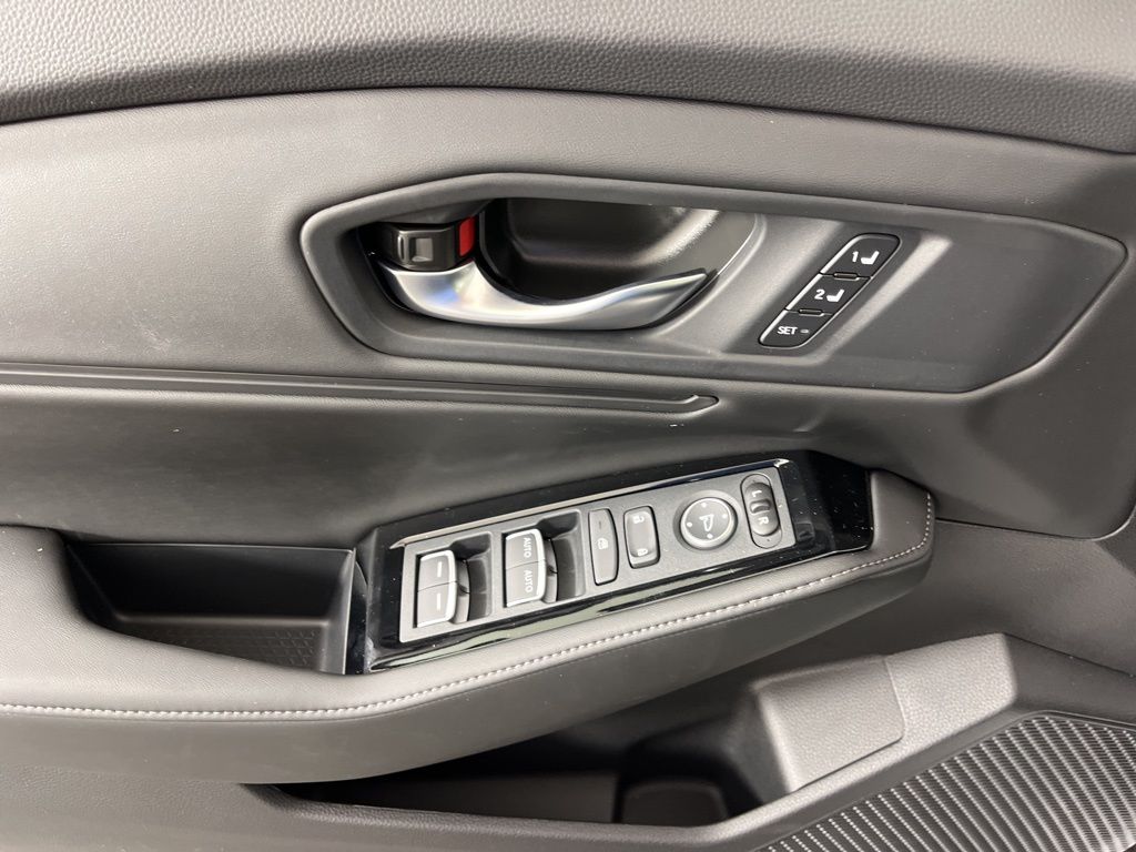Thumbnail: 2025 Honda Accord - 27