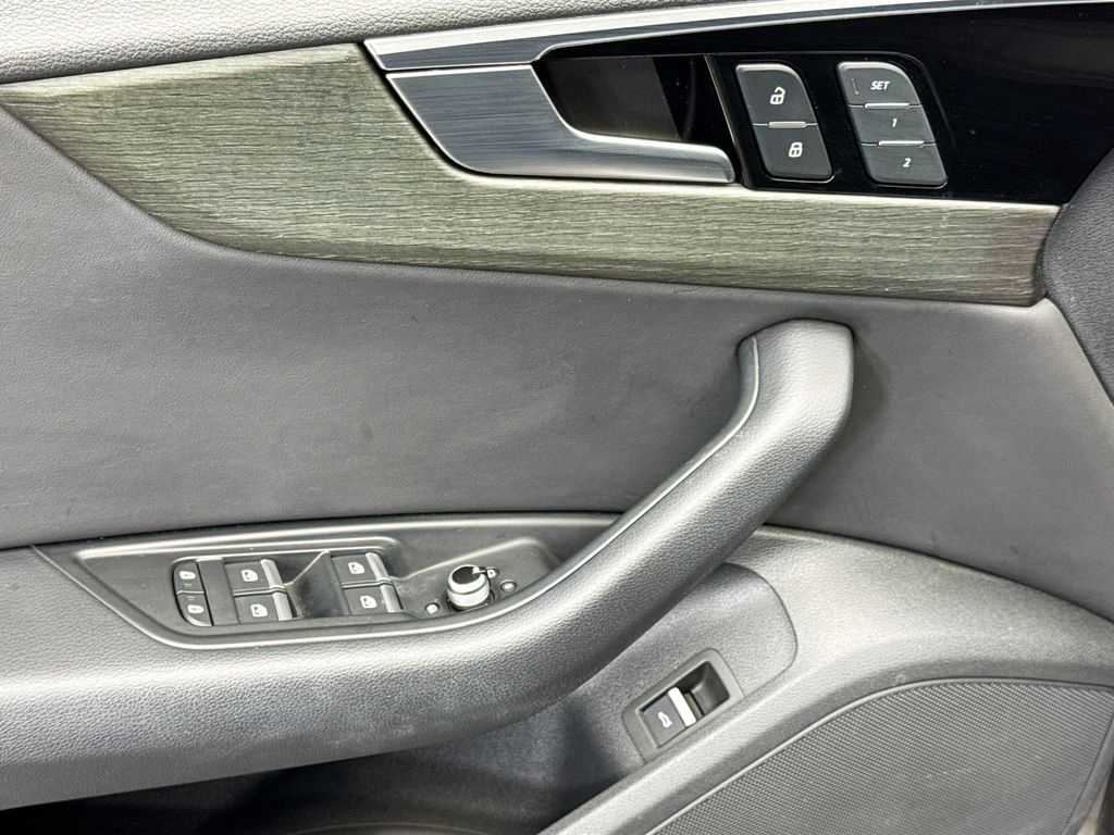 Thumbnail: 2021 Audi A5 - 21