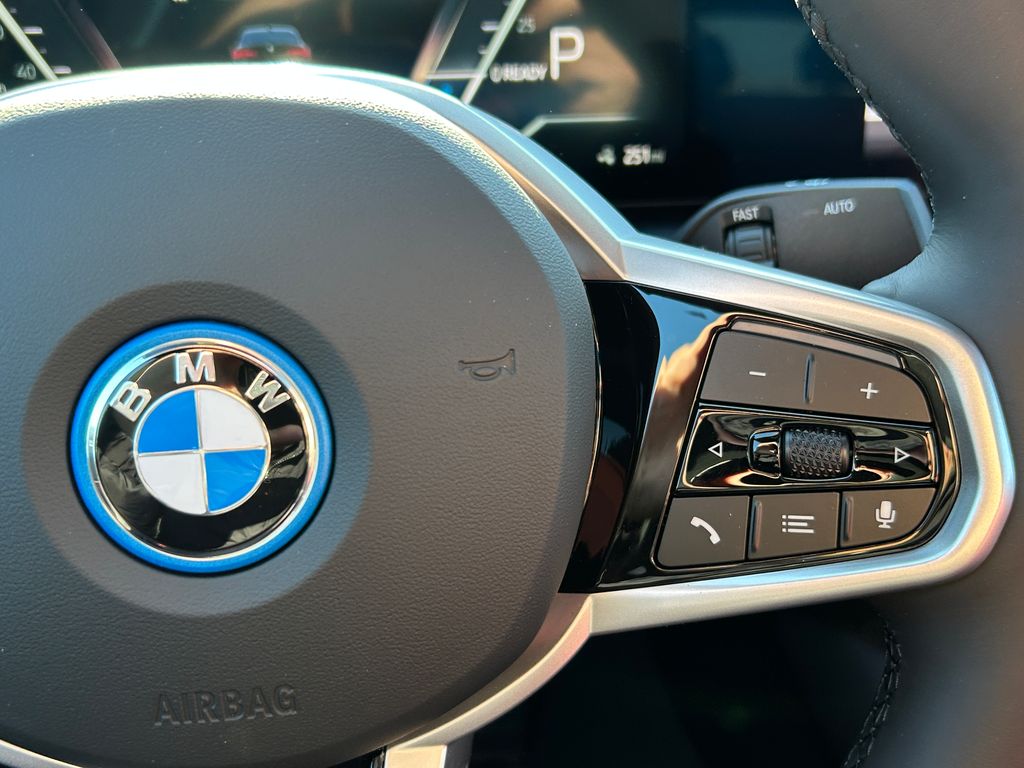 2025 BMW i4 eDrive40 20