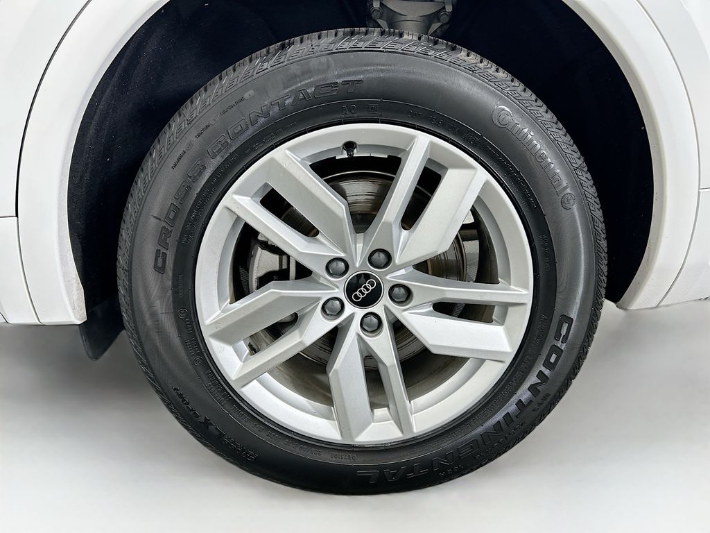 Thumbnail: 2023 Audi Q5 - 29