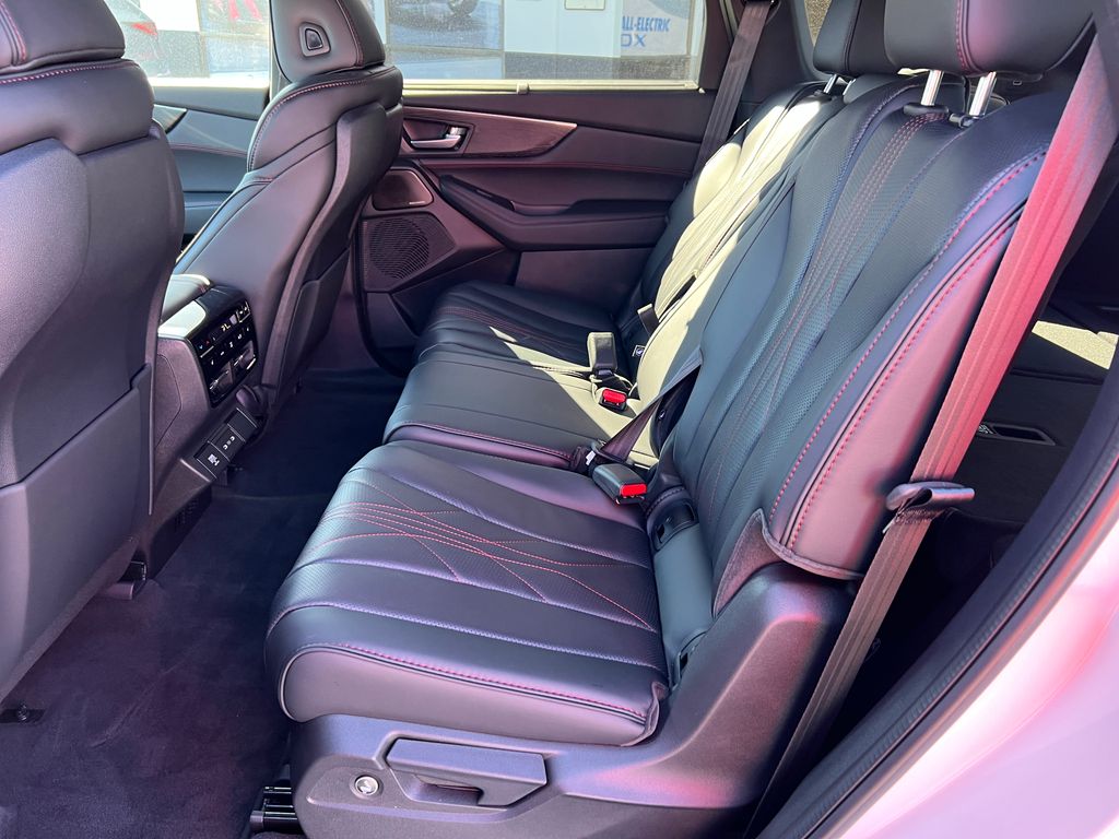 Thumbnail: 2026 Acura MDX - 28