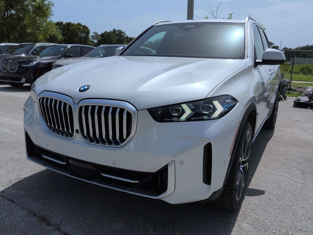 New 2026 White BMW xDrive40i image 8