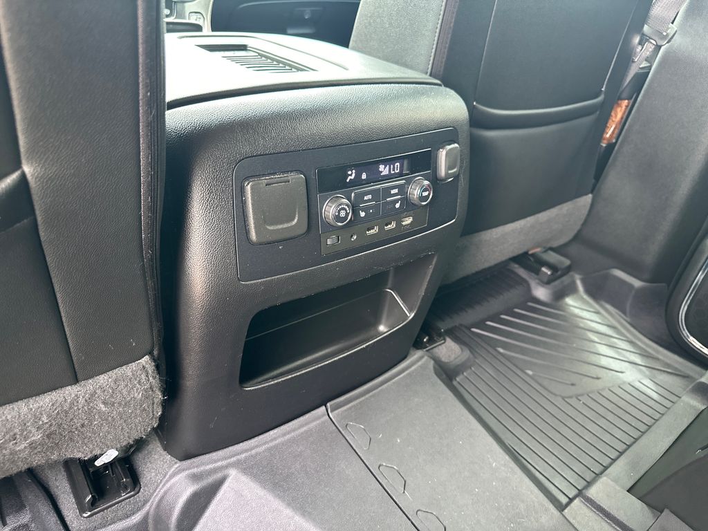 Used Car 2019 Chevrolet Tahoe  Premier For Sale Under $35,000 In Austin, Texas