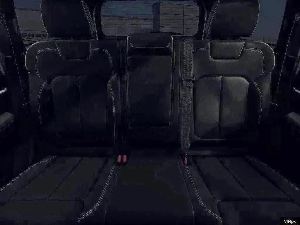 Used 2026 Jeep Grand Cherokee SUV
