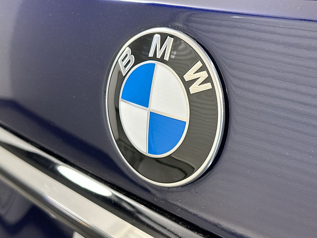 Thumbnail: 2026 BMW X7 - 22