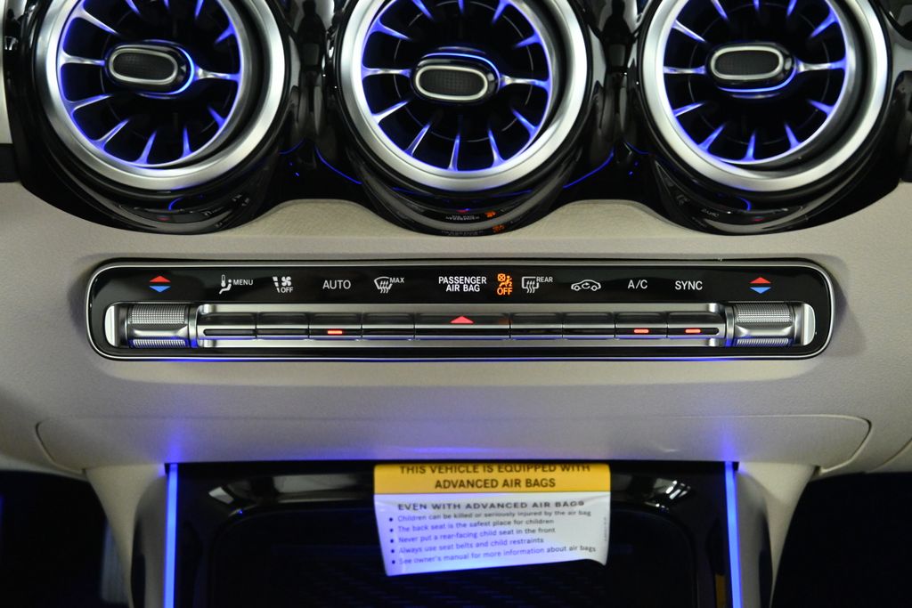 Thumbnail: 2026 Mercedes-Benz GLB - 18