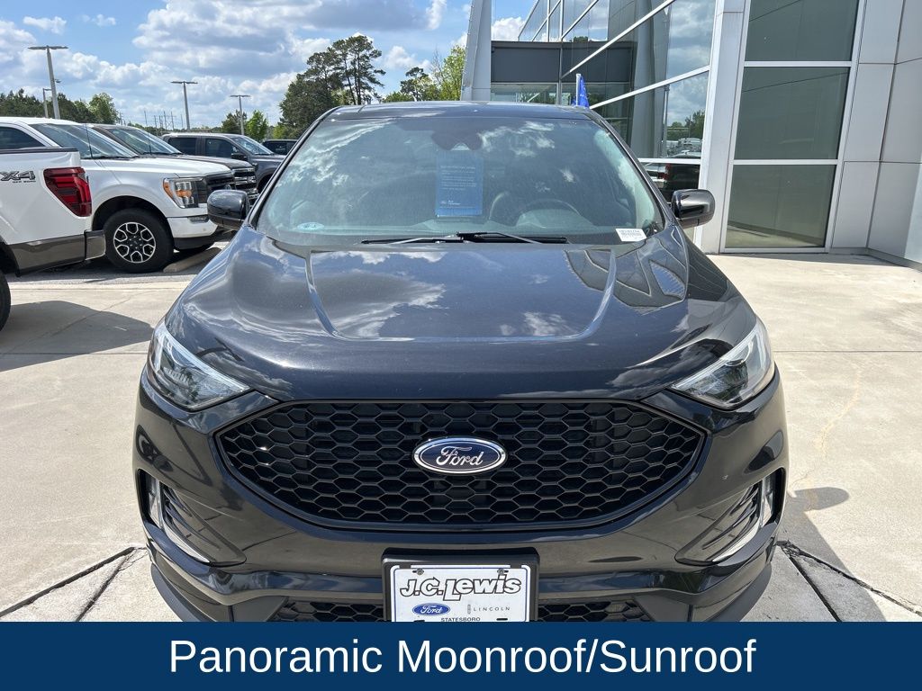 2022 Ford Edge ST-Line
