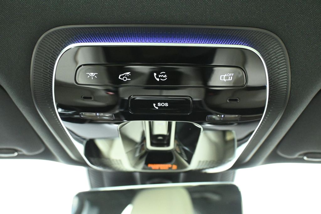 Thumbnail: 2023 Mercedes-Benz C-Class - 20