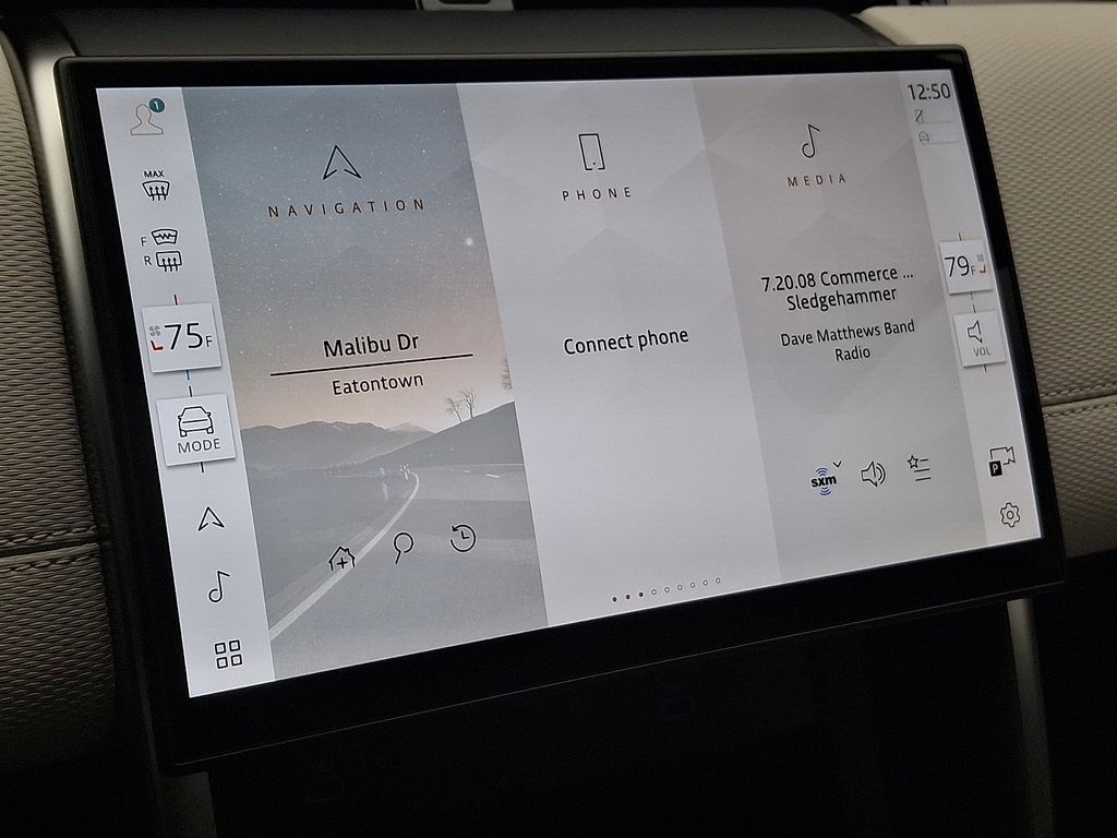 Thumbnail: 2026 Land Rover Discovery Sport - 18