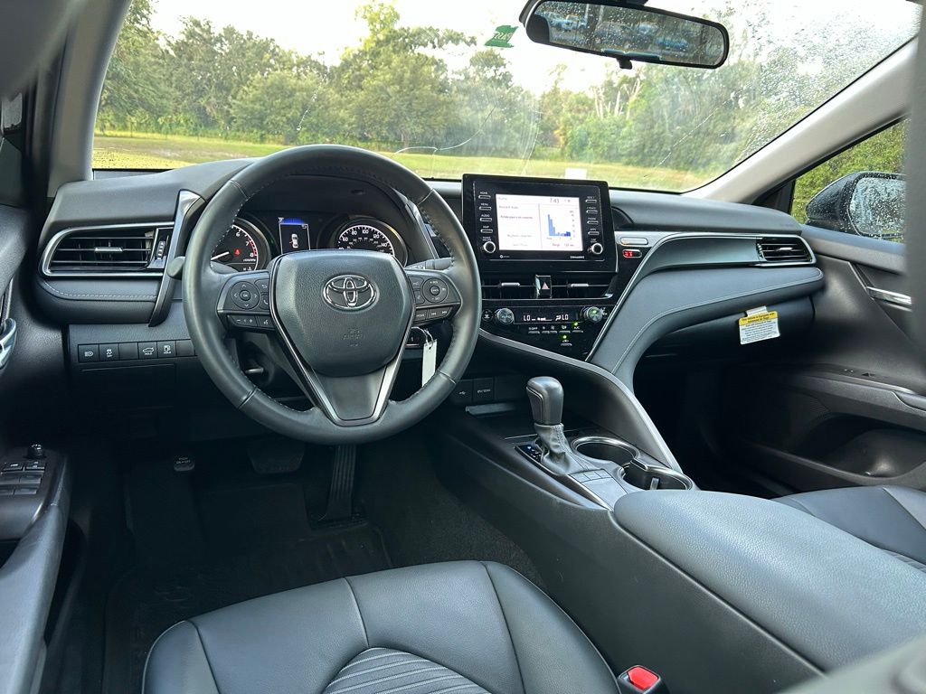 Thumbnail: 2024 Toyota Camry - 12