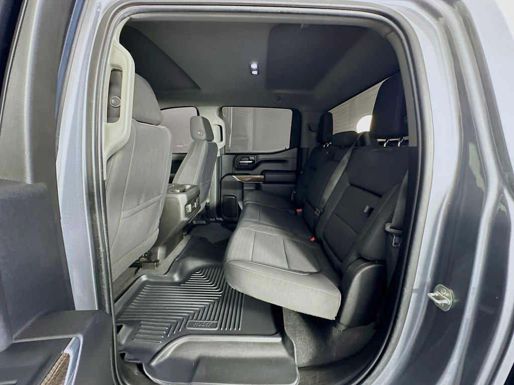 Thumbnail: 2021 Chevrolet Silverado 1500 - 24
