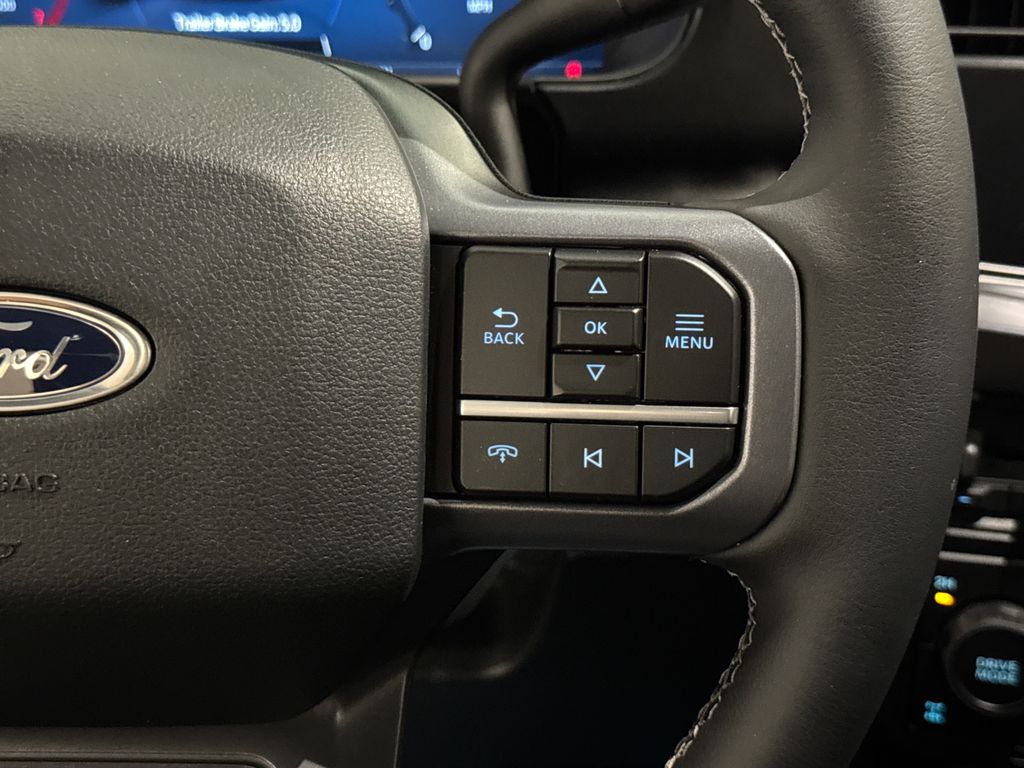 New 2026 White Ford Lariat image 37